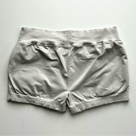 🍂NWOT Free People Movement Good Karma Micro Shorts. Gray. Size: XL - Picture 2 of 6